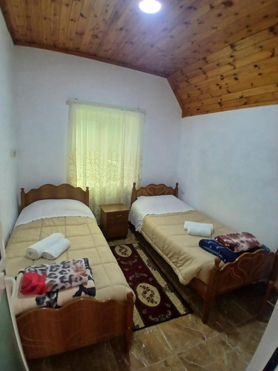 Bed and Breakfast Bujtina Milani à Shkodër Extérieur photo