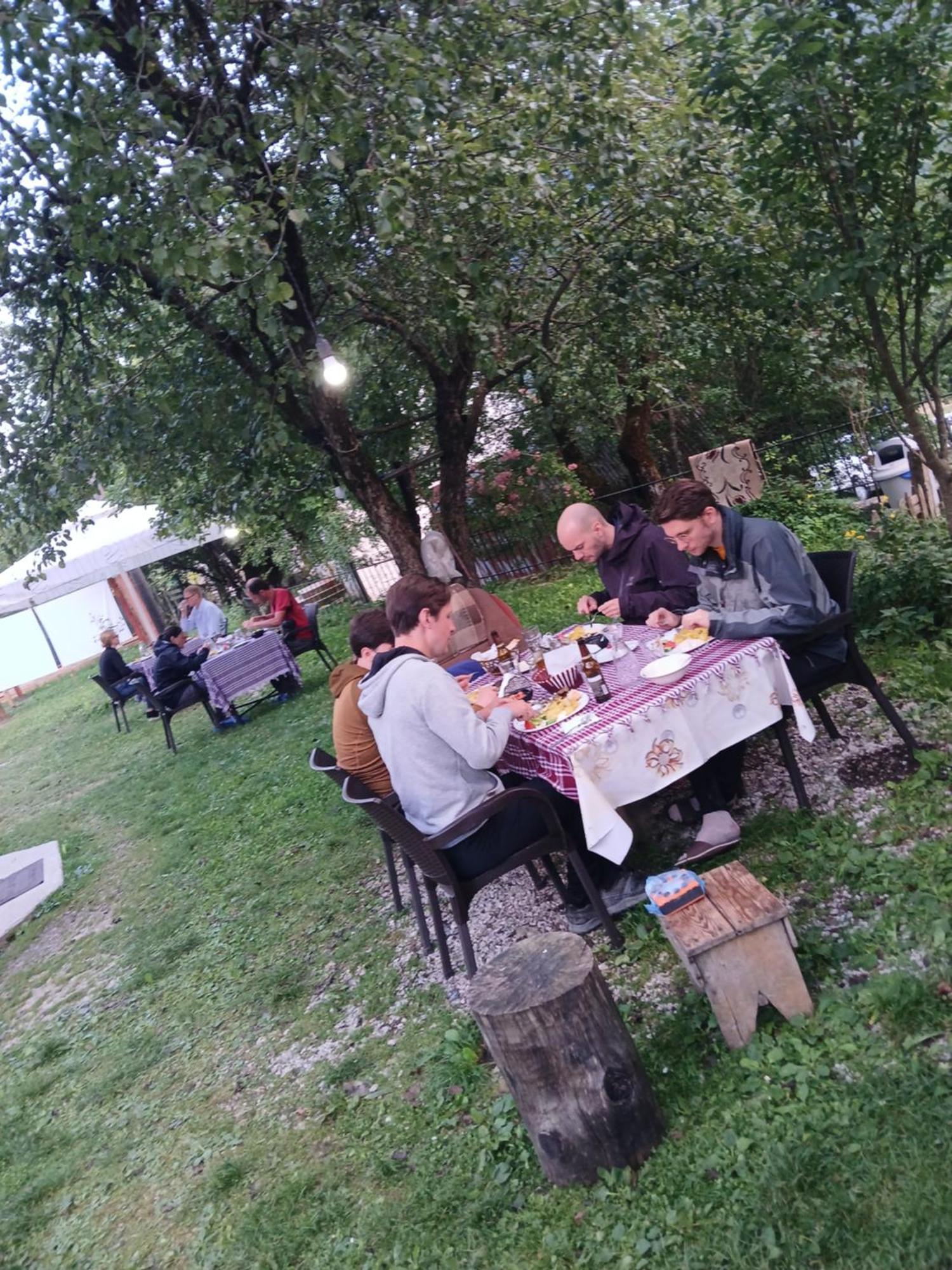 Bed and Breakfast Bujtina Milani à Shkodër Extérieur photo