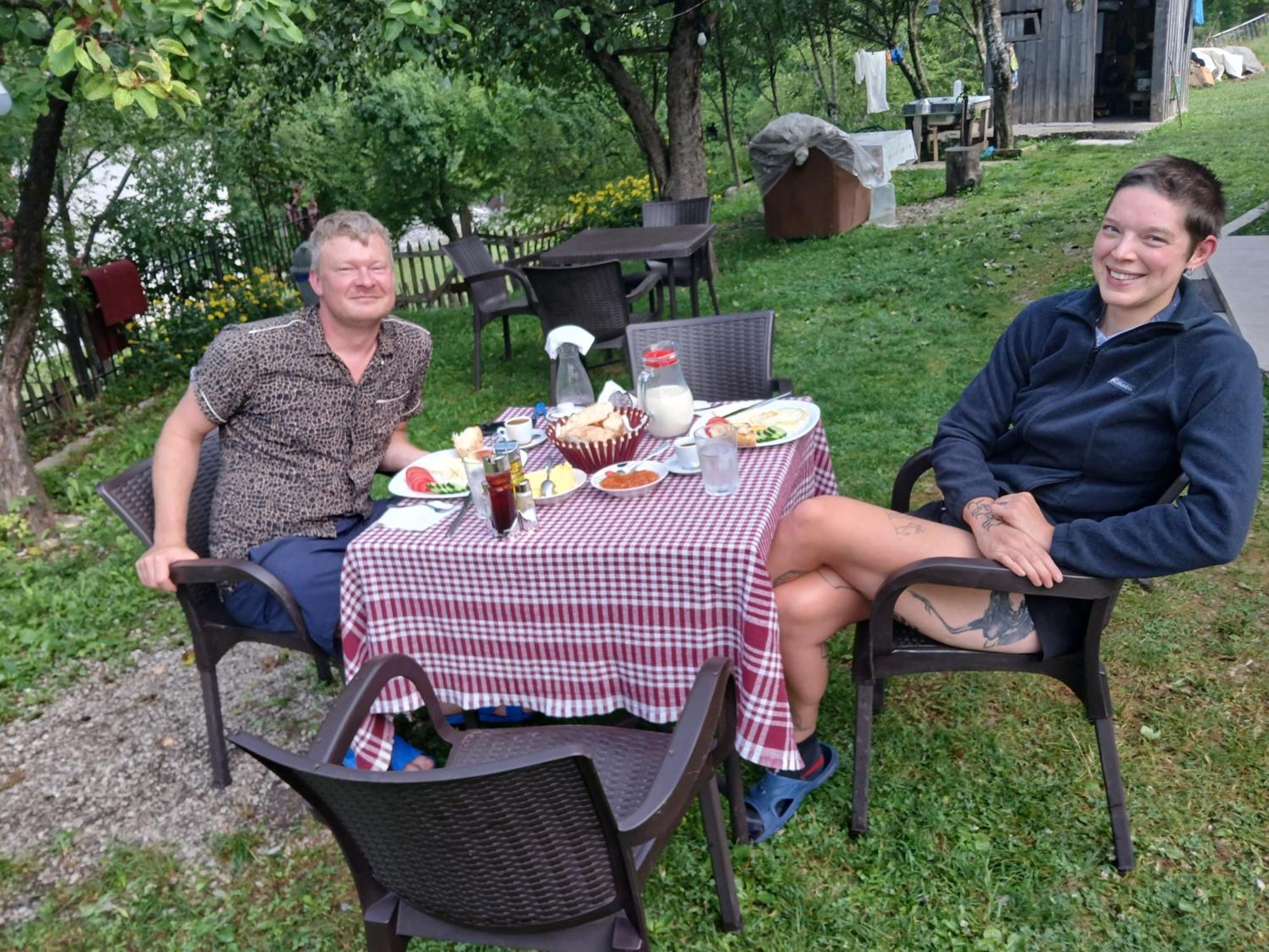 Bed and Breakfast Bujtina Milani à Shkodër Extérieur photo